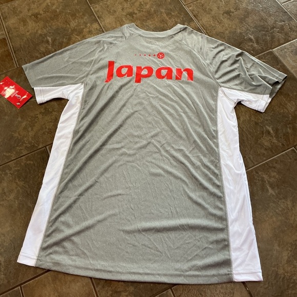 💥3/$30💥 FIFA Cup 2022 Gray and White Men's Sports Shirt World Cup - Picture 4 of 4